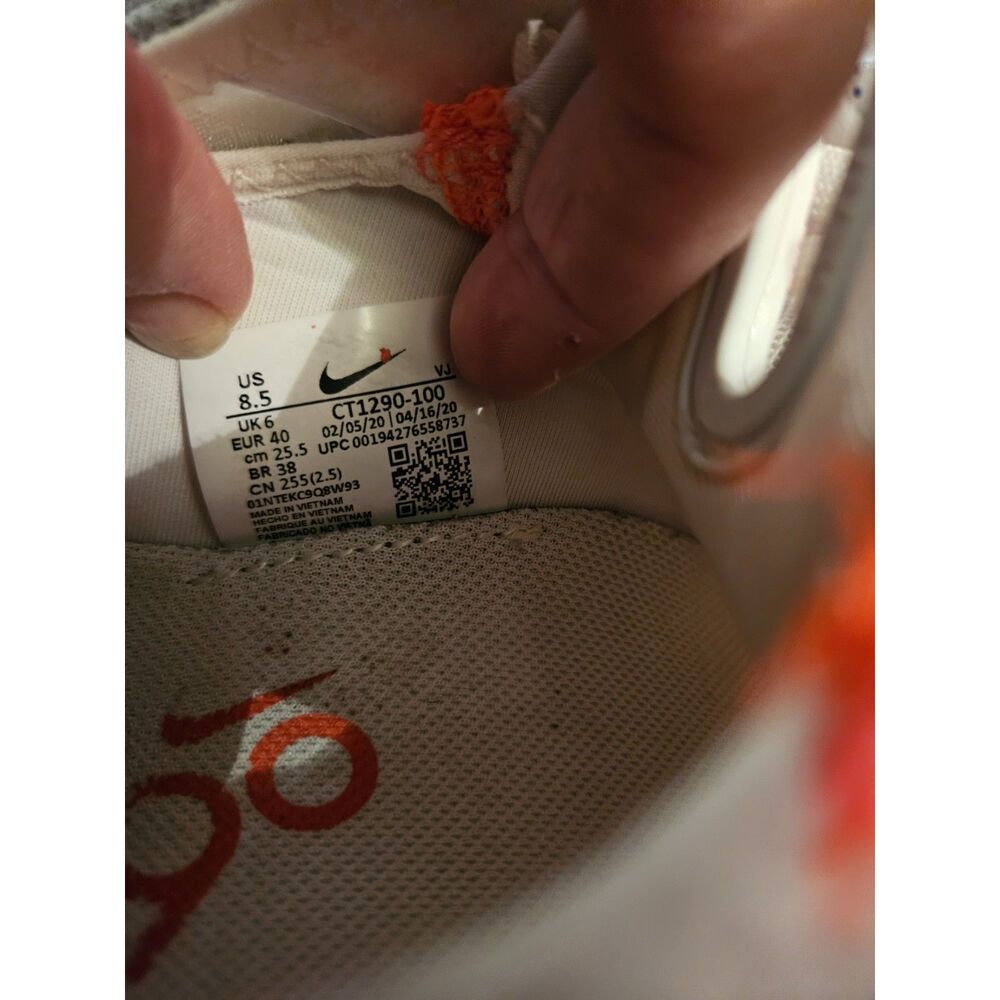 Nike Air Max - White Womens Size 8.5 #CT1290-100 - Picture 6 of 6